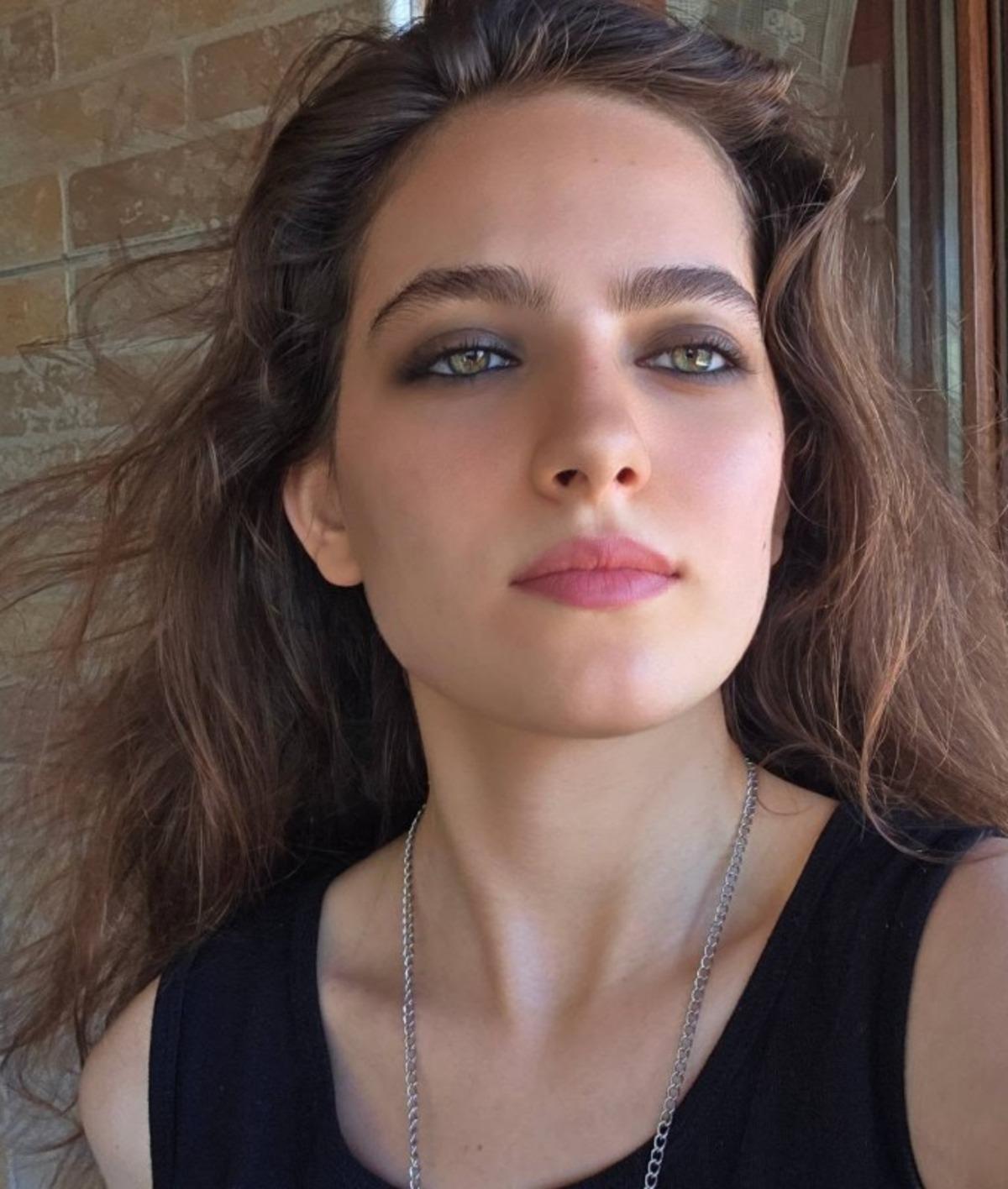 Taşacak Bu Deniz in Eleni si Ava Yaman ın makyajlı hali sosyal medyayı salladı! Her halinle güzelsin 4