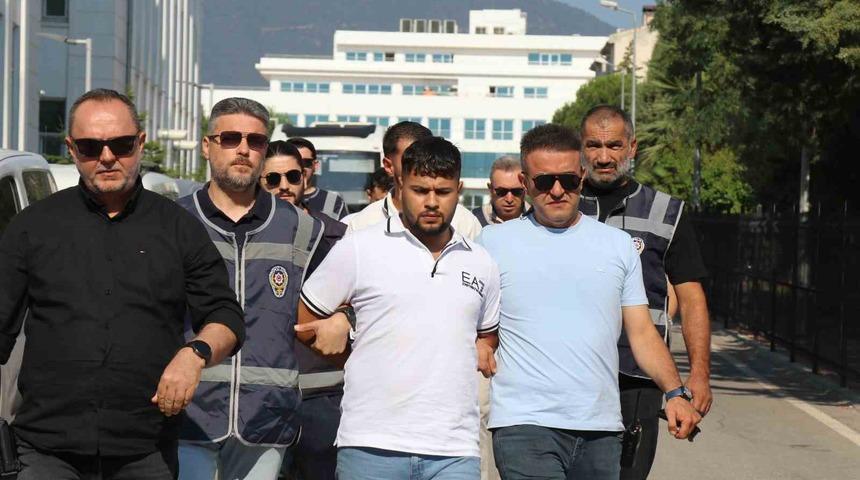 Denizli&rsquo;de eğlence mekanını kurşunlayan 4 ş&uuml;pheli tutuklandı