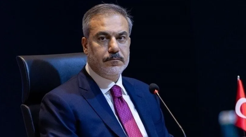 Bakan Fidan, Mısır ve &Uuml;rd&uuml;nl&uuml; mevkidaşları ile g&ouml;r&uuml;şt&uuml;