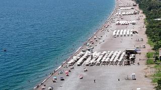 Termometreler 38 dereceyi gösterdi, sahiller dolup taştı