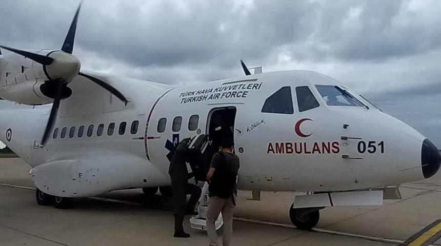 Ambulans u&ccedil;akla Samsun&rsquo;dan Ankara&rsquo;ya 1 karaciğer ve 2 b&ouml;brek grefti ulaştırıldı