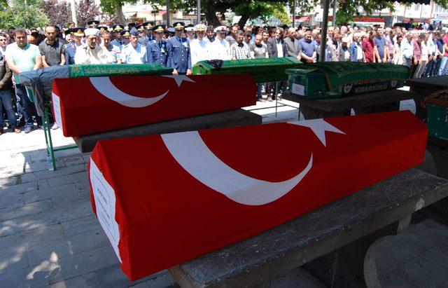 İskenderun'daki birliğinde ölen asker, Kayseri'de toprağa verildi