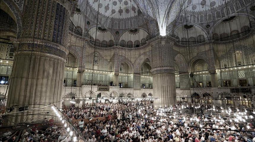 Iğdır bayram namazı saat ka&ccedil;ta? Ramazan bayramı ne zaman? 