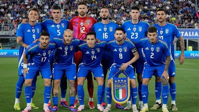Paolo Maldini, İtalya Milli Takımı'nın yeni teknik direktörü oldu