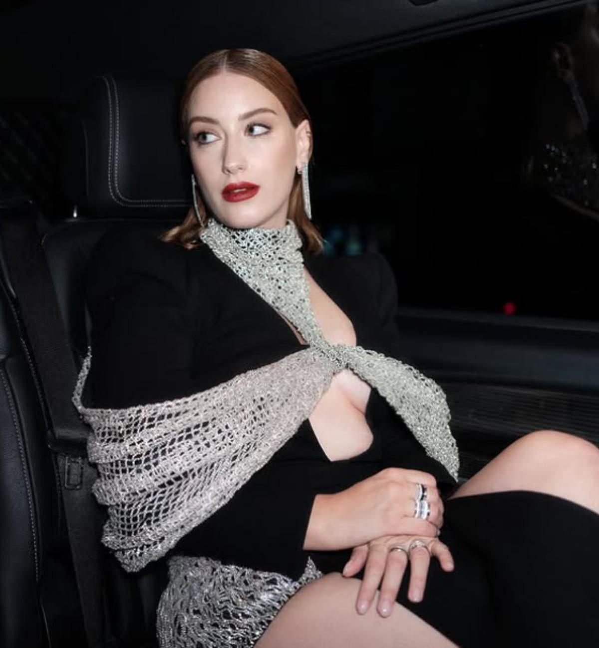 Hazal Kaya ve Ali Atay ülkeyi terk ediyor! Orada şirket kurdular 2