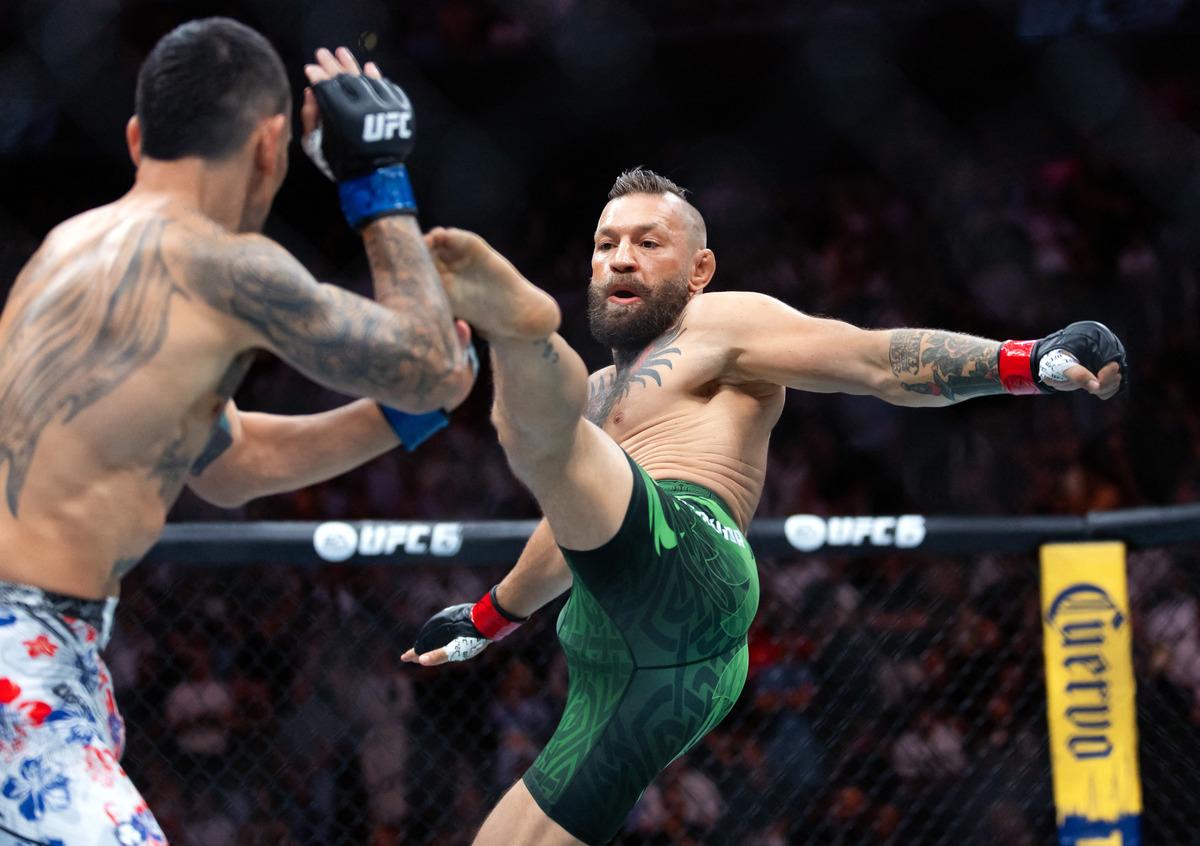Conor McGregor ın UFC dönüşü kabus oldu! Max Holloway kazandı 2