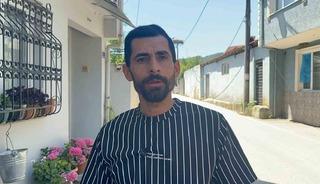 &Ouml;lmek &uuml;zereyken zeytinyağıyla kurtardı, 10 yıldır yanından ayrılmıyor