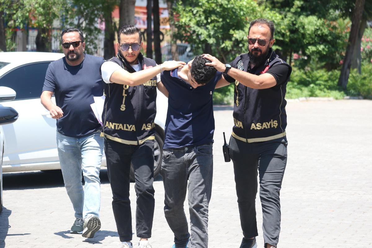 Yer: Antalya! "İ&ccedil;ine şeytan girdi" deyip iki ablasını boğmaya kalkıştı 1