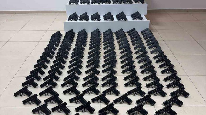 Konya&rsquo;da polisten ka&ccedil;ak&ccedil;ılık operasyonu
