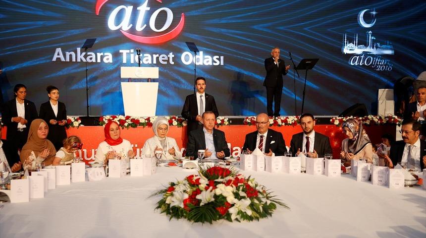 Cumhurbaşkanı Erdoğan, Ankara Ticaret Odası'nın iftar programında vatandaşlara seslendi