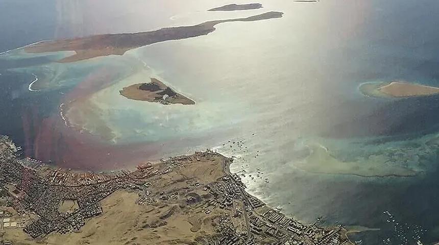 ABD'den H&uuml;rm&uuml;z Boğazı a&ccedil;ıklaması: 'T&uuml;m gemilere a&ccedil;ık'