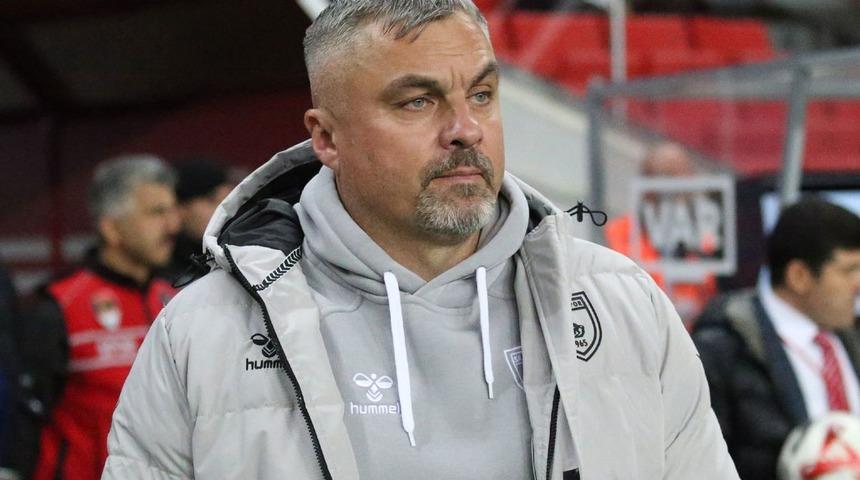 Resmen a&ccedil;ıklandı! Thomas Reis'in yeni adresi belli oldu