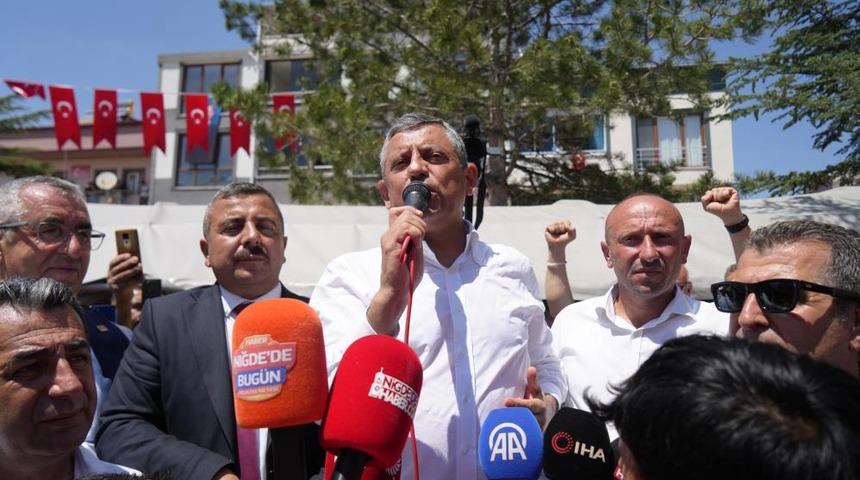 CHP Grup Başkanı &Ouml;zg&uuml;r &Ouml;zel: "Yolumuza devam edeceğiz"