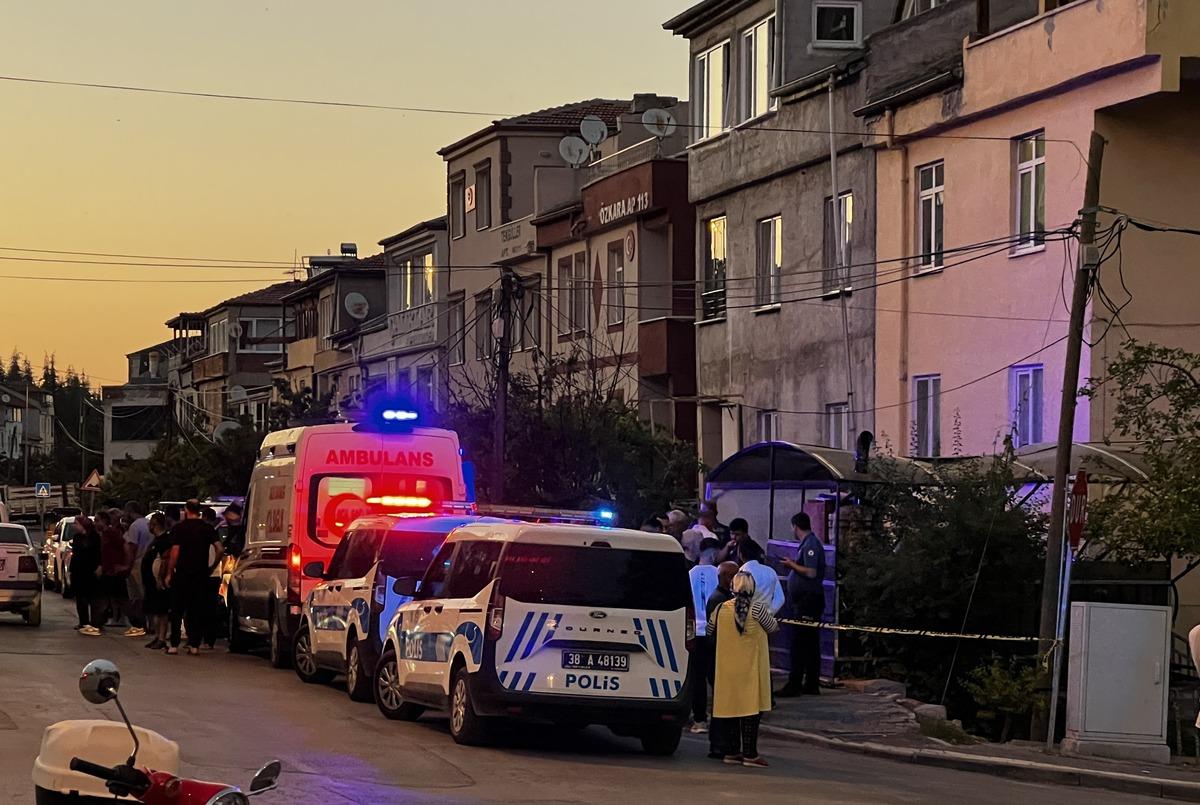 Aile i&ccedil;i kavga cinayetle bitti! Ağabeyini av t&uuml;feğiyle vurarak &ouml;ld&uuml;rd&uuml; 1