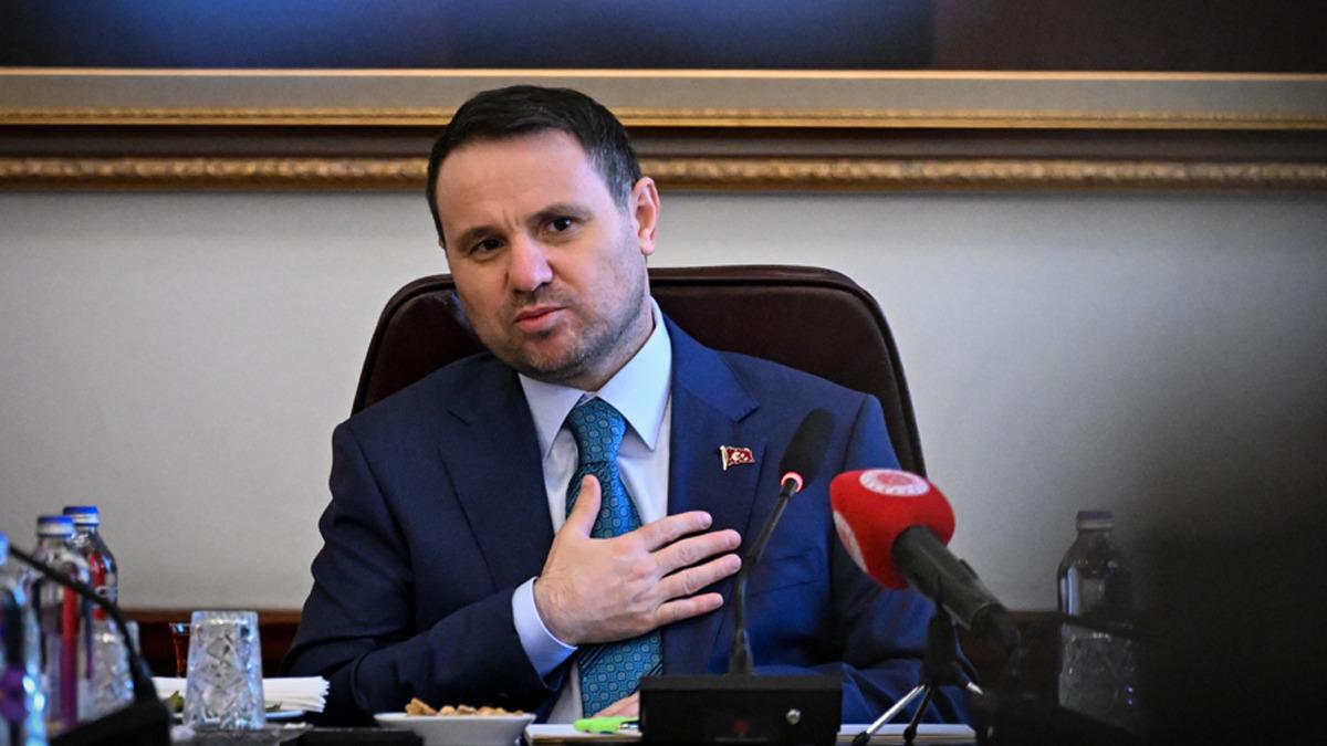Bakan G&uuml;rlek manevi tazminat davasından kazandığı 150 bin lirayı Kızılay&rsquo;a bağışladı 1