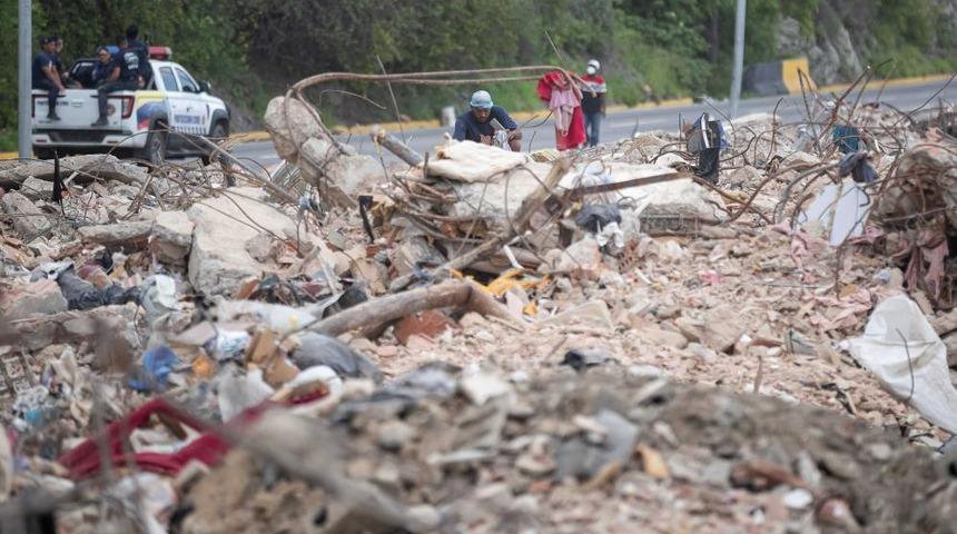 Venezuela&rsquo;daki depremlerde can kaybı 4 bin 490&rsquo;a y&uuml;kseldi