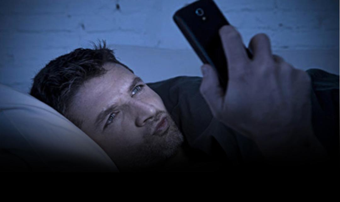 Chrome, cinsel i&ccedil;erikli film izleyenlere artık bunu yapamayacak