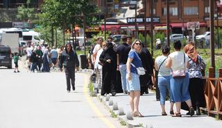 Sessiz 2 aydan sonra 'ciddi yoğunluk' Akın akın geliyorlar
