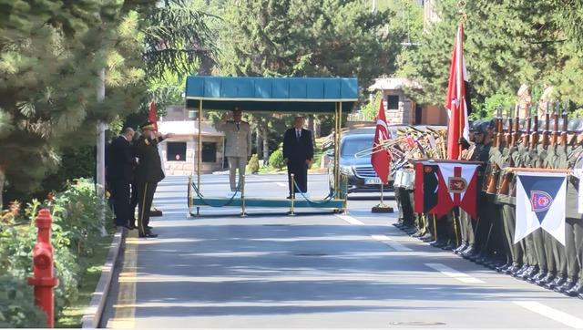 Bakan G&uuml;ler, Mısırlı mevkidaşı Zaher ile g&ouml;r&uuml;şt&uuml; 1