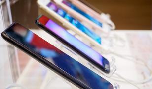 Ucuz telefon devri kapanıyor mu? Cep telefonu ithalatında yeni d&ouml;nem: 250 dolar oldu