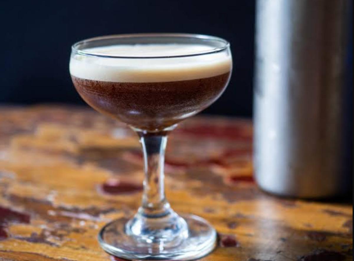 Zincir kahvecilere taş çıkartır! Evde barista kalitesinde yapabileceğiniz 10 imza kahve tarifi 10