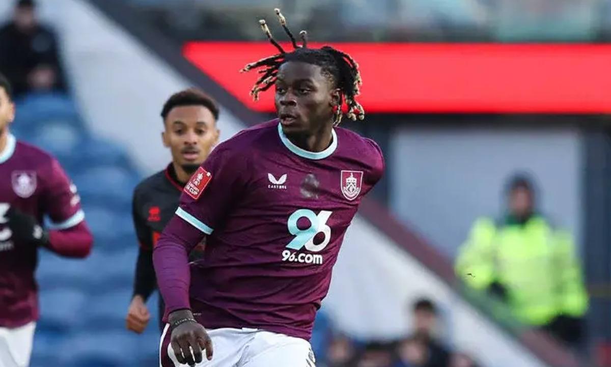 Galatasaray ilk transferini patlattı! Lesley Ugochukwu İstanbul a geliyor 2
