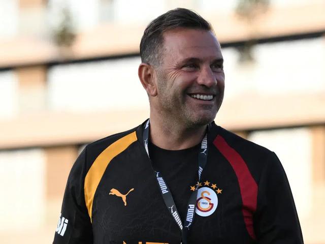 Galatasaray'da tarihi g&uuml;n! Fatih Terim'in rekorunu kırdı