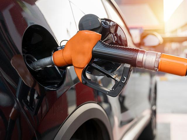 Benzine zam g&ouml;r&uuml;nd&uuml;: İşte tarih ve rakam (13 Temmuz 2026 akaryakıt fiyatları)