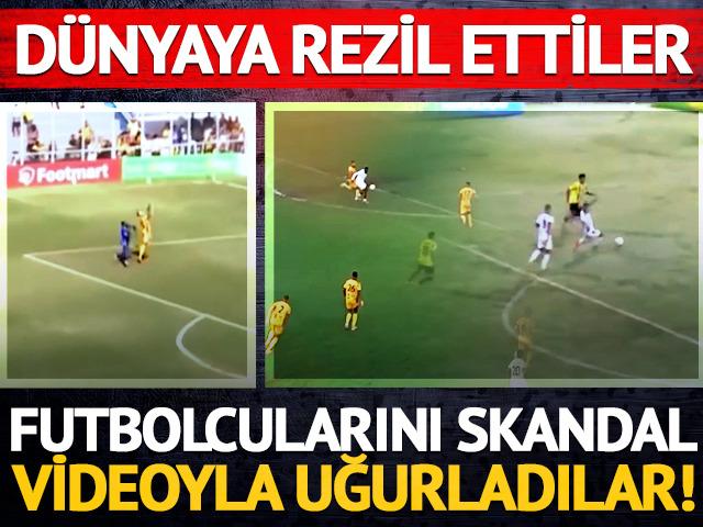 Kul&uuml;b&uuml;n&uuml; dava eden futbolcuyu t&uuml;m d&uuml;nyaya rezil ederek uğurladılar