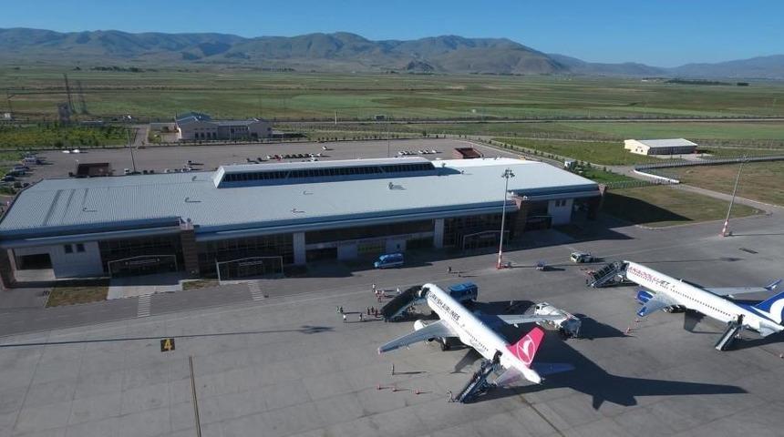 Erzurum Havalimanı&rsquo;ndan 6 ayda 634 bin 770 kişi u&ccedil;tu