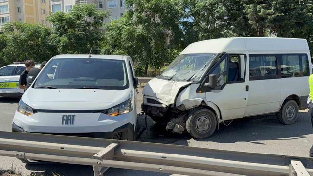 Hamile eşini hastaneye götürürken kaza yapan araca çarptı