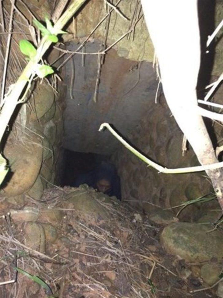 Terk edilmiş sığınağa girince  G4