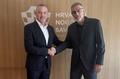 Slaven Bilic imzay� att�! ��te yeni tak�m�