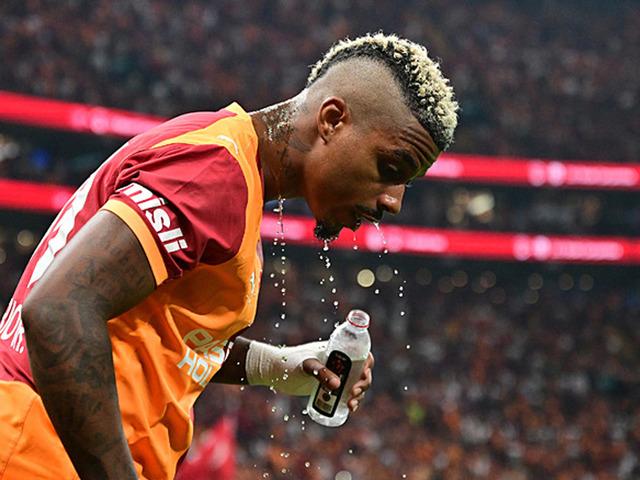 Galatasaray'dan sessiz sedasız imza! Mario Lemina takımda kaldı