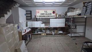 İzmir’de 2.5 milyon TL’lik kaçak alkol ve tütün operasyonu