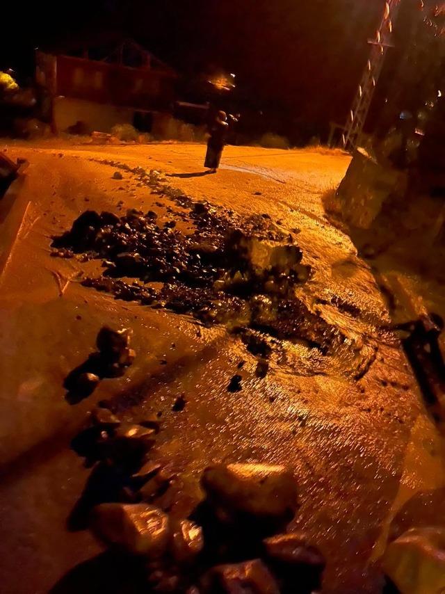 Artvin’de gece etkili olan sağanak taşkınlara neden oldu 3