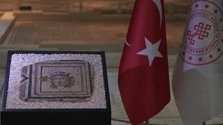 ABD'den Türkiye'ye iade edilen Zeugma mozaik paneli evine kavuştu!