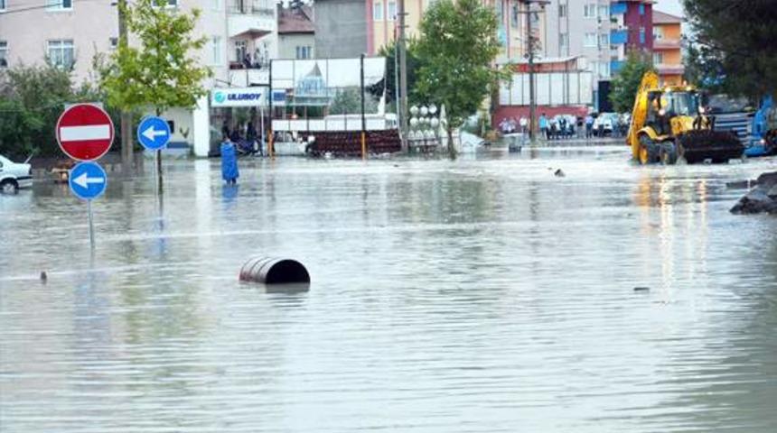 Meteoroloji'den Ankara için kuvvetli yağış uyarısı: Su baskınına dikkat!
