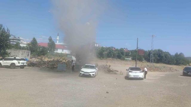 Bingöl’de aniden oluşan hortum paniğe neden oldu 2