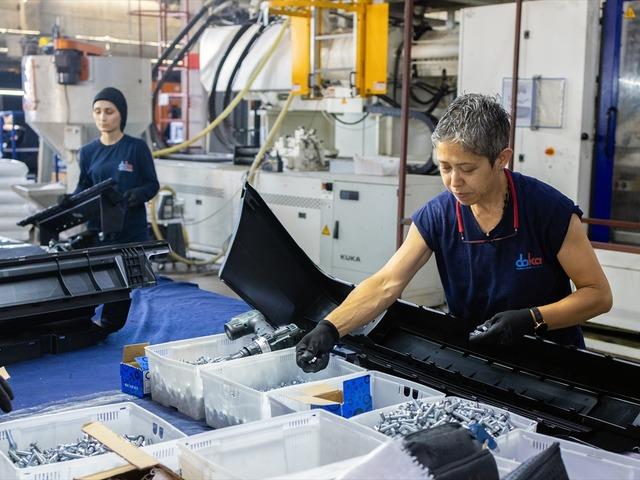 Bir makineyle başladı, &Ccedil;in ve Tayvan'a rakip olmaya hazırlanıyor