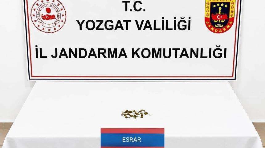 Yozgat&rsquo;ta uyuşturucu operasyonunda 1 g&ouml;zaltı