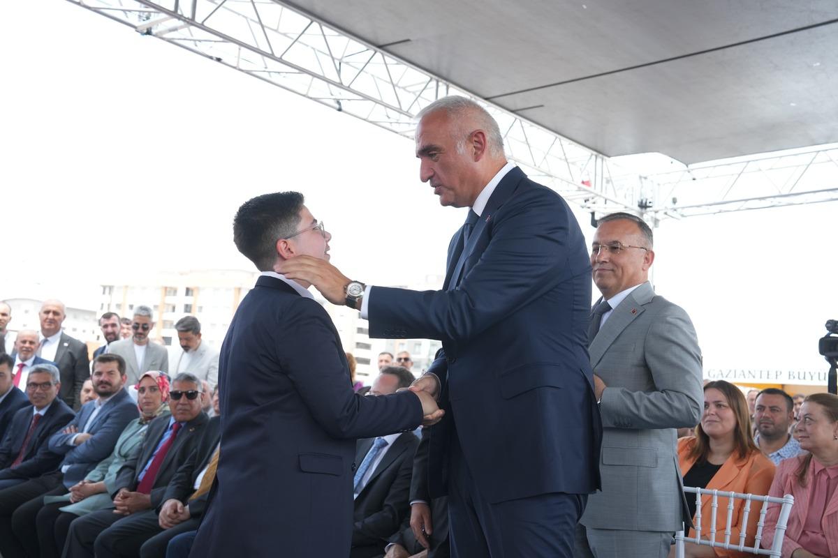 Gaziantep e yeni kongre, kültür ve fuar merkezi için ilk adım atıldı 4