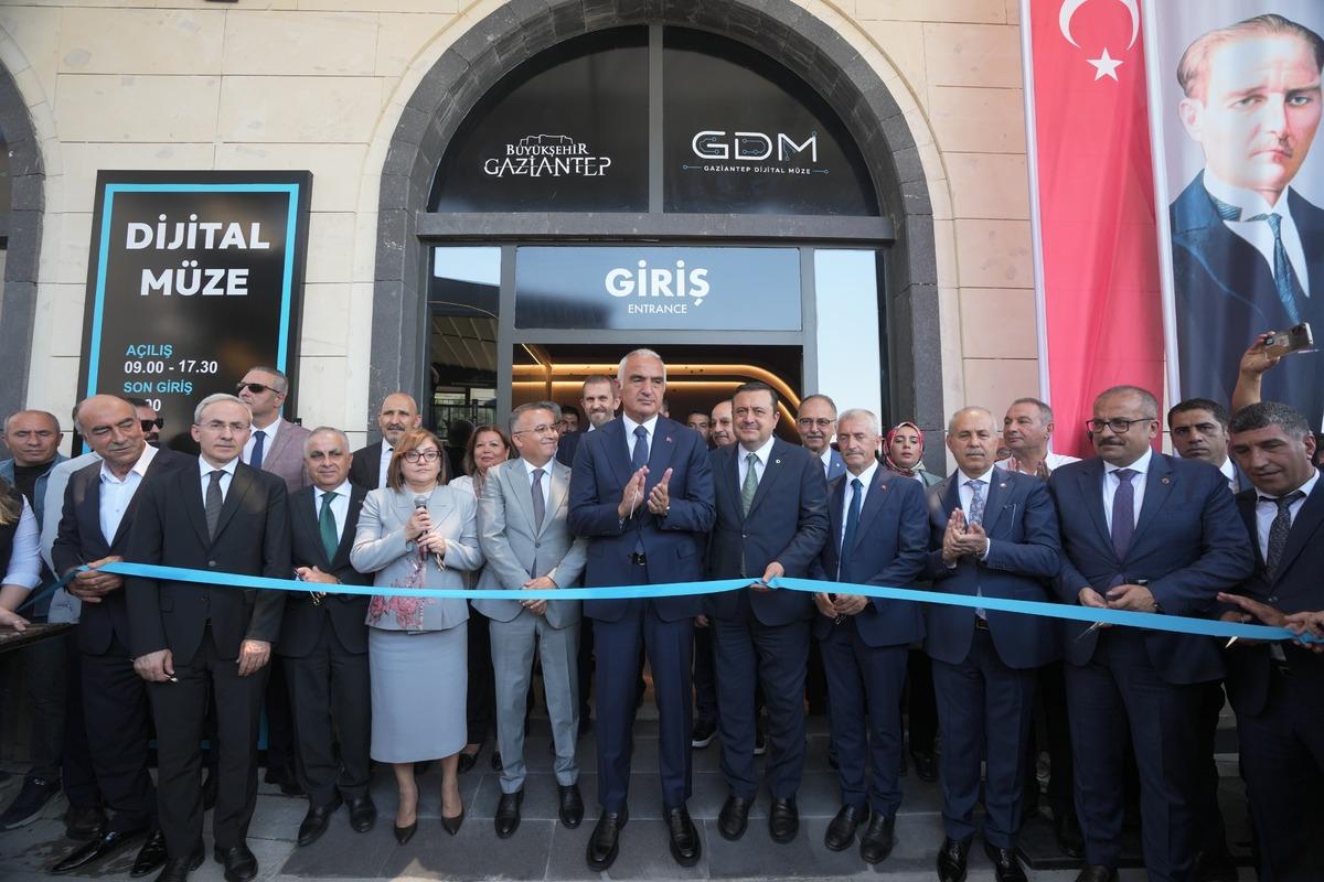 Gaziantep e yeni kongre, kültür ve fuar merkezi için ilk adım atıldı 7