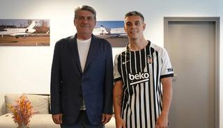 Beşiktaş'ın yeni transferi Leandro Trossard İstanbul'da!