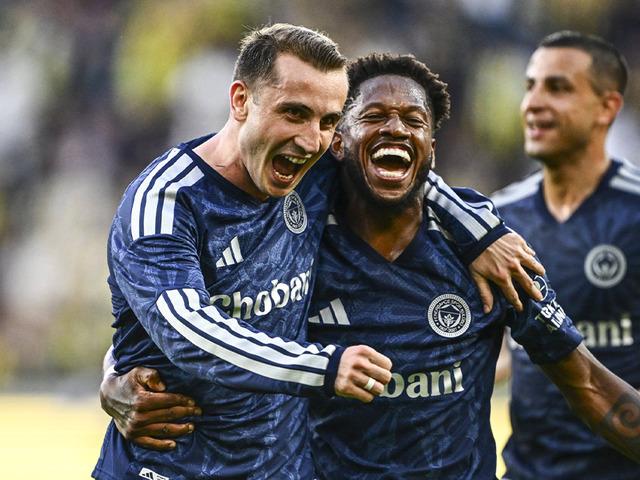 Fenerbah&ccedil;e hazırlık ma&ccedil;ında LASK Linz'i ge&ccedil;meyi bildi!