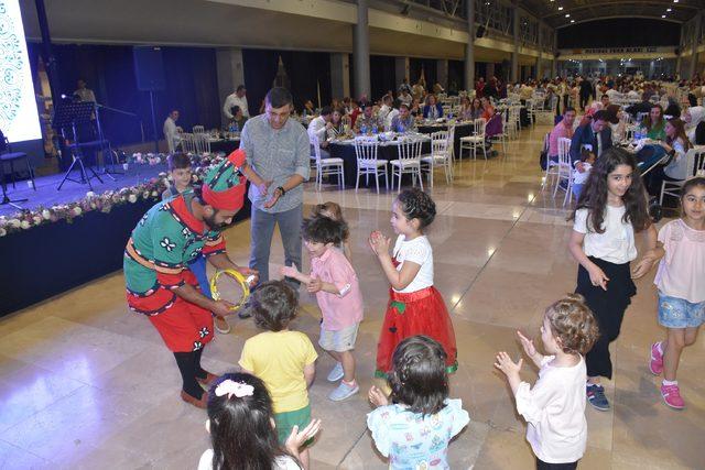 Bursa'da enerji şirketi çalışanları ve aileleri iftarda buluştu