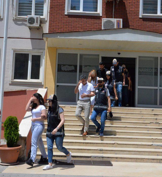 Diyarbakır ve 8 ilde pos cihazı tefeciliği operasyonu: 33 gözaltı