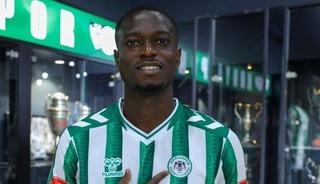 Konyaspor, Ebrima Colley transferini a&ccedil;ıkladı