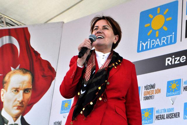 Akşener: Kahve açacağına emeklinin cebine para koy