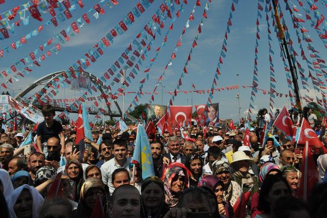 Akşener: Kahve açacağına emeklinin cebine para koy